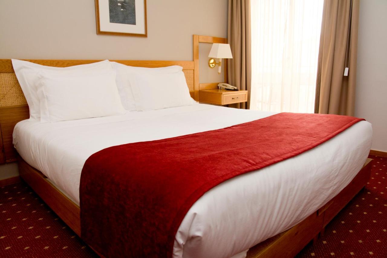 Hotel Rainha D. Amelia, Arts & Leisure كاستيلو برانكو المظهر الخارجي الصورة