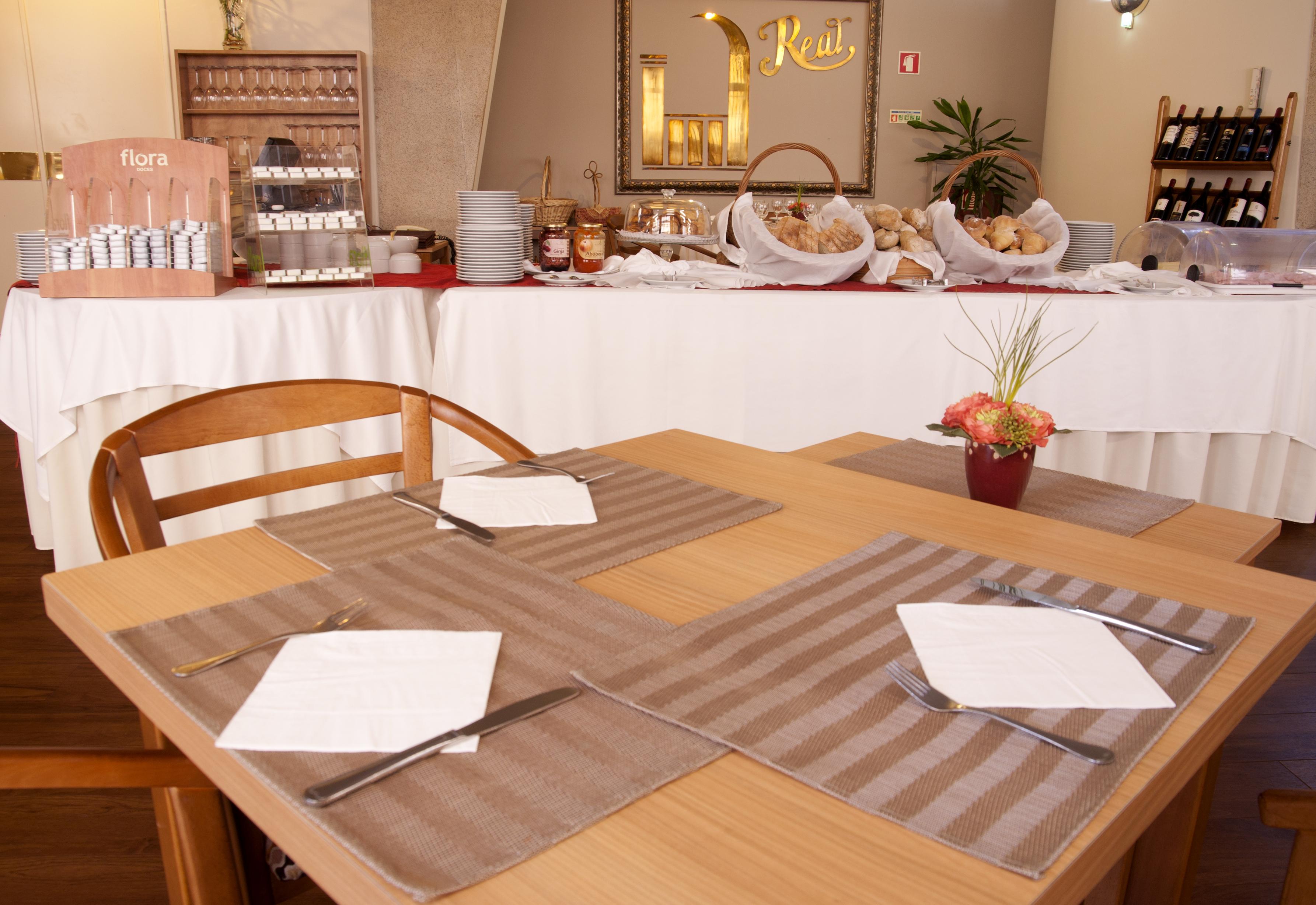 Hotel Rainha D. Amelia, Arts & Leisure كاستيلو برانكو المظهر الخارجي الصورة