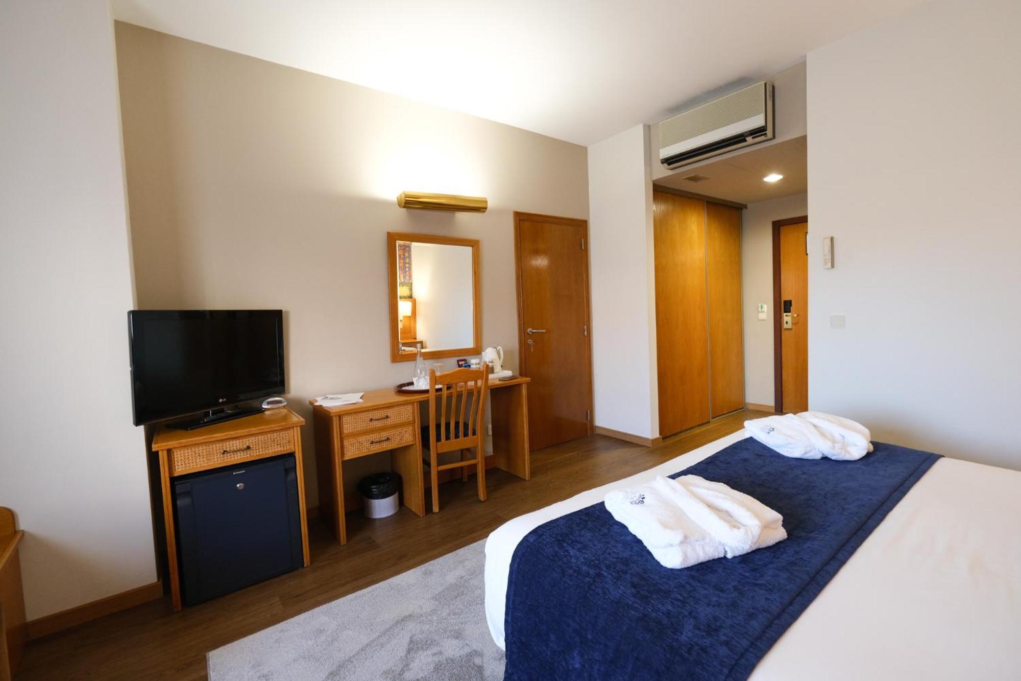 Hotel Rainha D. Amelia, Arts & Leisure كاستيلو برانكو المظهر الخارجي الصورة